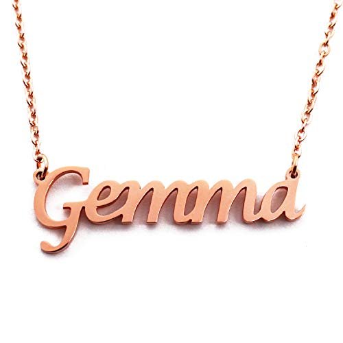 Lee más sobre el artículo Collar con nombre en oro