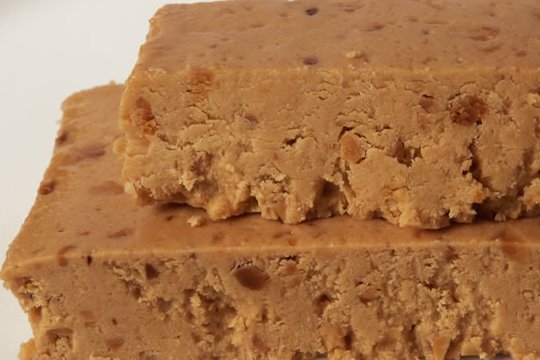 Lee más sobre el artículo Turrón vegano